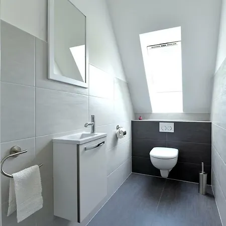 Aux Deux Clochers Apartman *