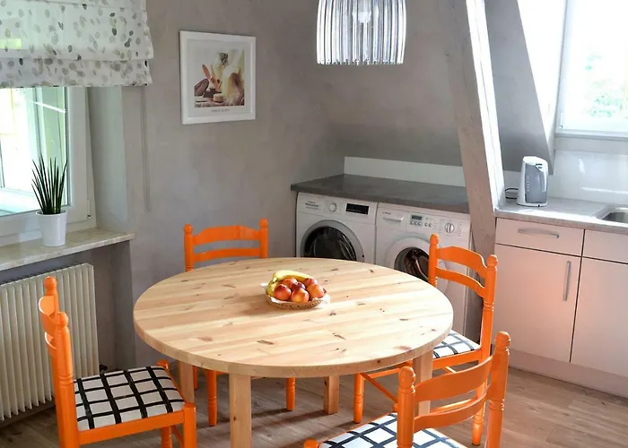 Aux Deux Clochers Apartamento
